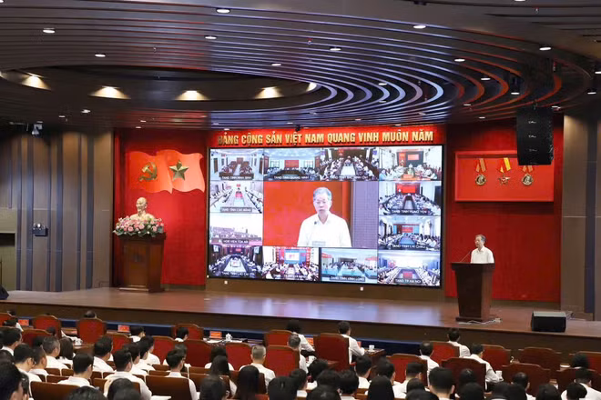 Quang cảnh hội nghị. (Ảnh: TUẤN ANH)