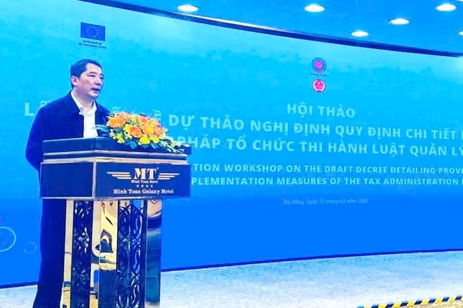 Thứ trưởng Bộ Tài chính Cao Anh Tuấn phát biểu khai mạc hội thảo.