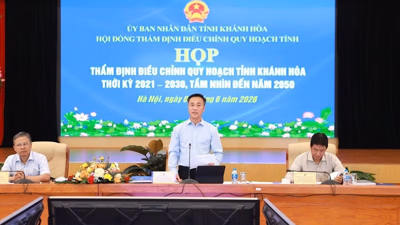 anh-chu-tich-khanh-hoa.jpg