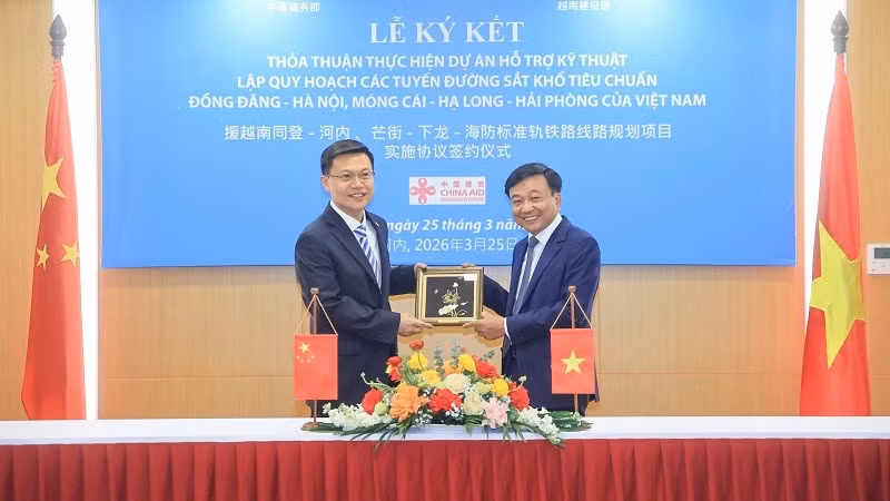 anh-2-lanh-dao.jpg
