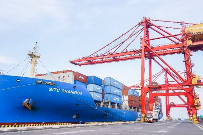 Hệ thống điện năng lượng mặt trời giúp khách hàng tiết kiệm chi phí, nâng cao hiệu quả chuỗi cung ứng.