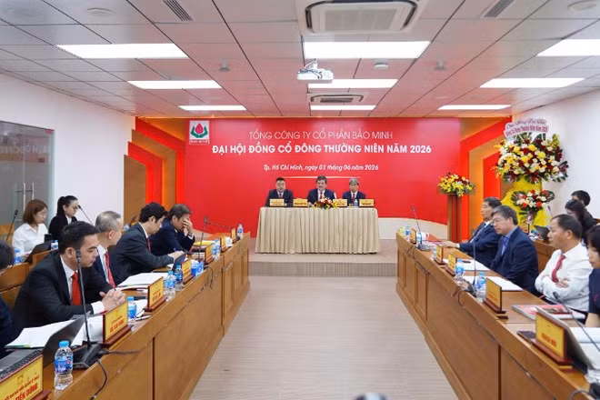Đoàn Chủ tọa điều hành Đại hội đồng cổ đông thường niên năm 2026.