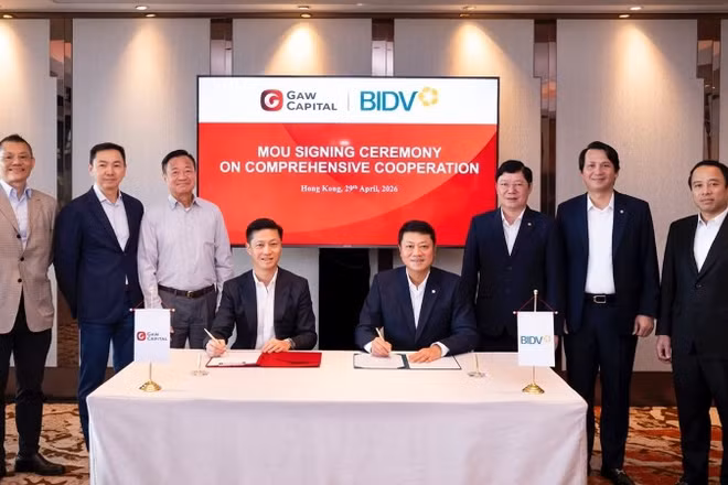 Lãnh đạo cấp cao hai bên tham dự lễ ký kết thỏa thuận