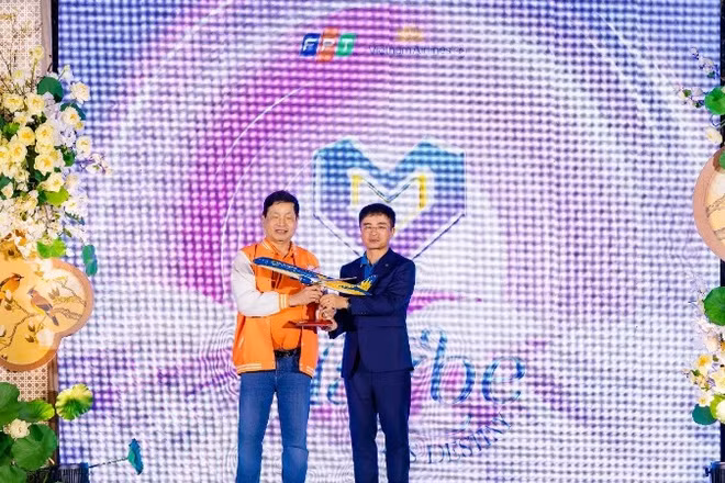 Sự kiện MAYBE đánh dấu bước mở rộng hợp tác giữa FPT và Vietnam Airlines, từ lĩnh vực công nghệ sang lĩnh vực văn hóa doanh nghiệp.