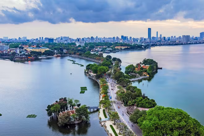Thành phố Hà Nội khẳng định hợp tác 'cùng thắng' với các tập đoàn Singapore.