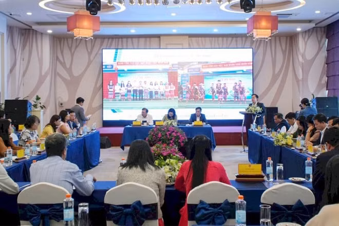 Quang cảnh hội nghị.