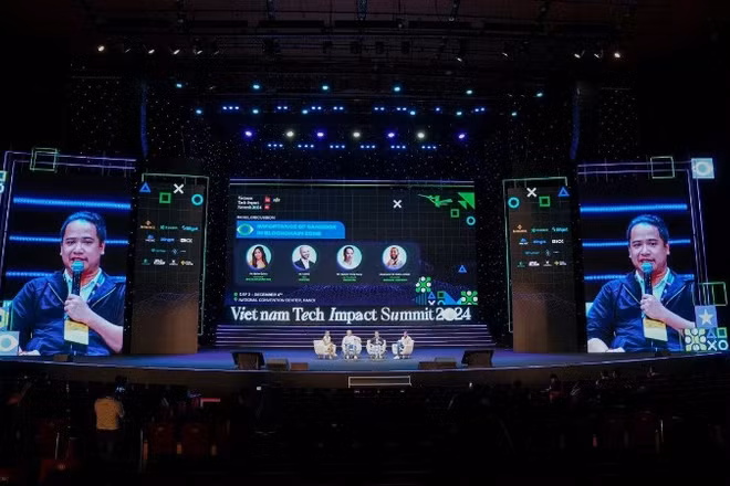 Các chuyên gia thảo luận tại GM Vietnam 2025 - Tuần lễ công nghệ Blockchain lớn nhất Đông Nam Á.